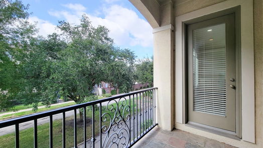 Houston 3-story, 3-bed 6887 Staffordshire Boulevard-idx