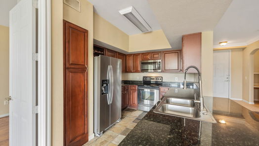 Houston null-story, 1-bed 7575 Kirby Drive 1207-idx