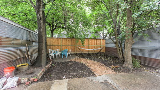 Houston 2-story, 2-bed 2425 Shakespeare Street-idx