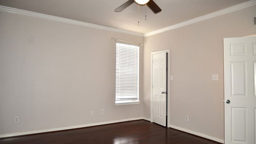 Houston 1-story, 2-bed 2255 Braeswood Park Drive 287-idx