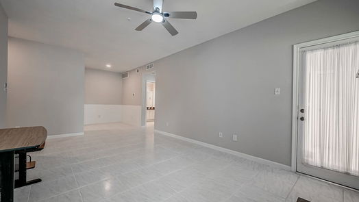 Houston 1-story, 1-bed 7950 N Stadium Drive 177-idx