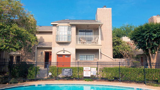 Houston 2-story, 3-bed 7350 Kirby Drive 33-idx