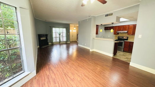 Houston 2-story, 3-bed 7350 Kirby Drive 33-idx