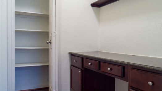 Houston null-story, 2-bed 2255 Braeswood Park Drive 180-idx