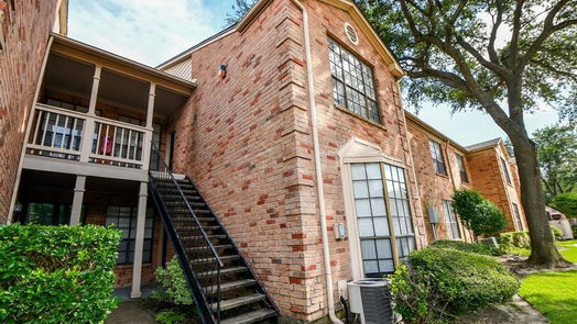 Houston 1-story, 1-bed 2255 Braeswood Park Drive 168-idx