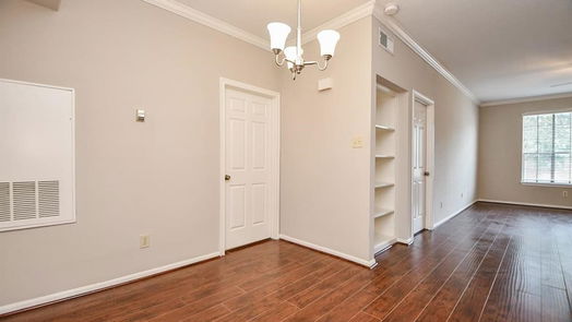 Houston 1-story, 1-bed 2255 Braeswood Park Drive 168-idx