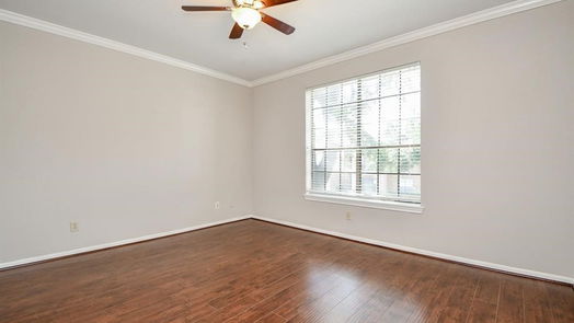 Houston 1-story, 1-bed 2255 Braeswood Park Drive 168-idx