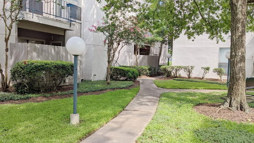 Houston 1-story, 2-bed 7950 N Stadium Drive 215-idx