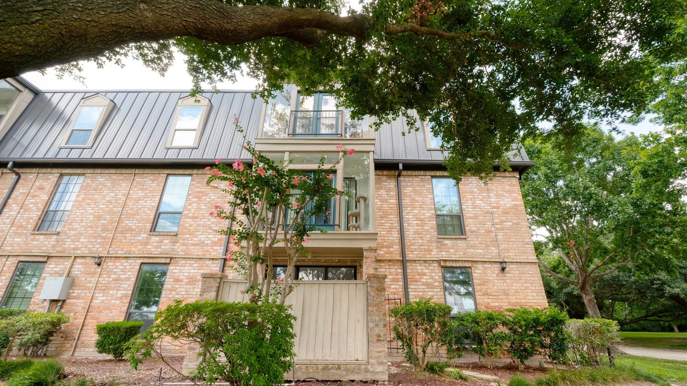 Houston 1-story, 2-bed 2400 N Braeswood Boulevard 106-idx