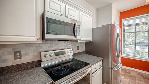 Houston null-story, 2-bed 2255 Braeswood Park Drive 243-idx