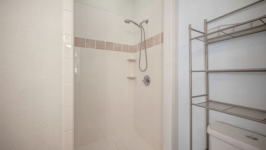 Houston null-story, 2-bed 2255 Braeswood Park Drive 243-idx