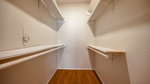 Houston null-story, 2-bed 2255 Braeswood Park Drive 243-idx