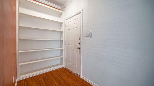 Houston null-story, 2-bed 2255 Braeswood Park Drive 243-idx