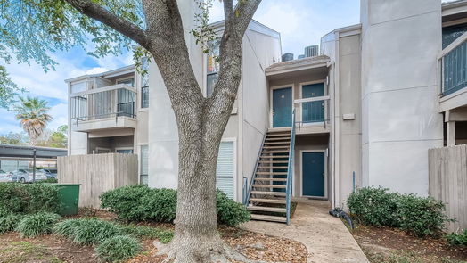 Houston 1-story, 1-bed 7900 N Stadium Drive 9-idx