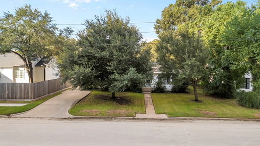 Houston 1-story, 3-bed 1907 Wyndale Street-idx