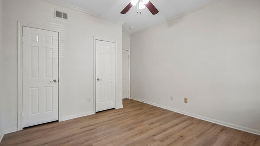 Houston 1-story, 2-bed 2255 Braeswood Park Drive 117-idx