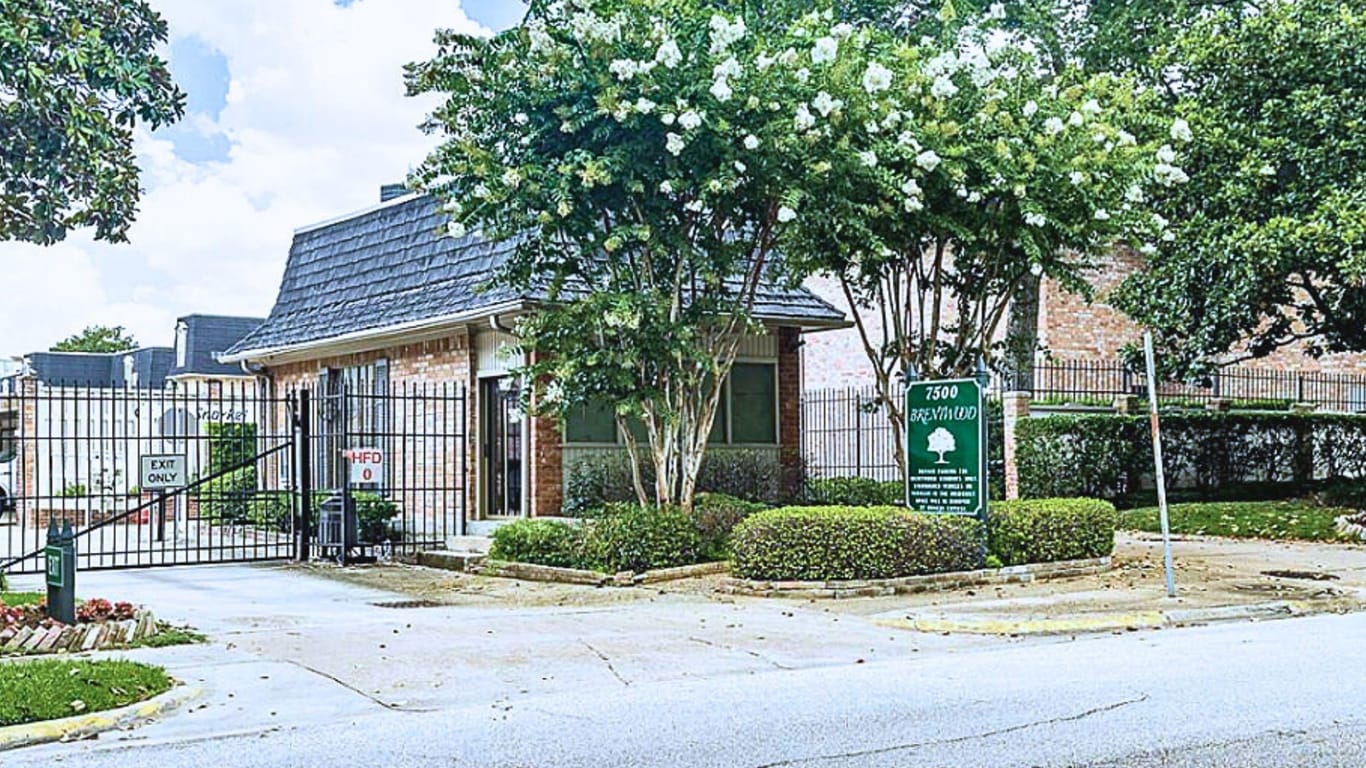 Houston 1-story, 1-bed 2400 N Braeswood Boulevard 314-idx