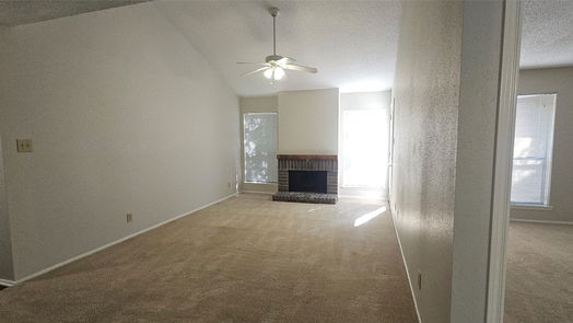 Houston 1-story, 1-bed 7900 N Stadium Drive 98-idx