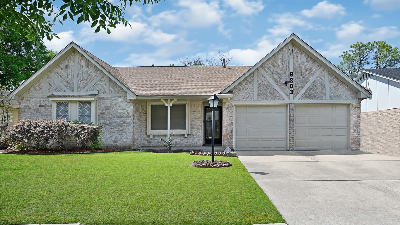 Houston 1-story, 3-bed 9203 Willow Meadow Drive-idx