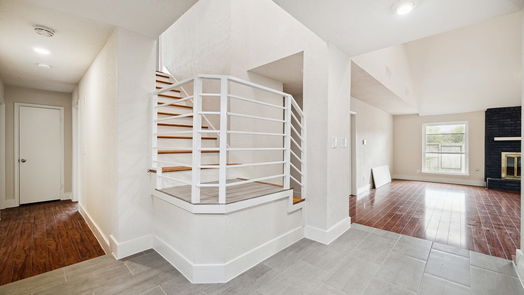 Houston 2-story, 6-bed 8807 Tavistock Drive-idx