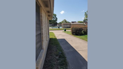 Houston 1-story, 4-bed 8906 Sterlingame Drive-idx