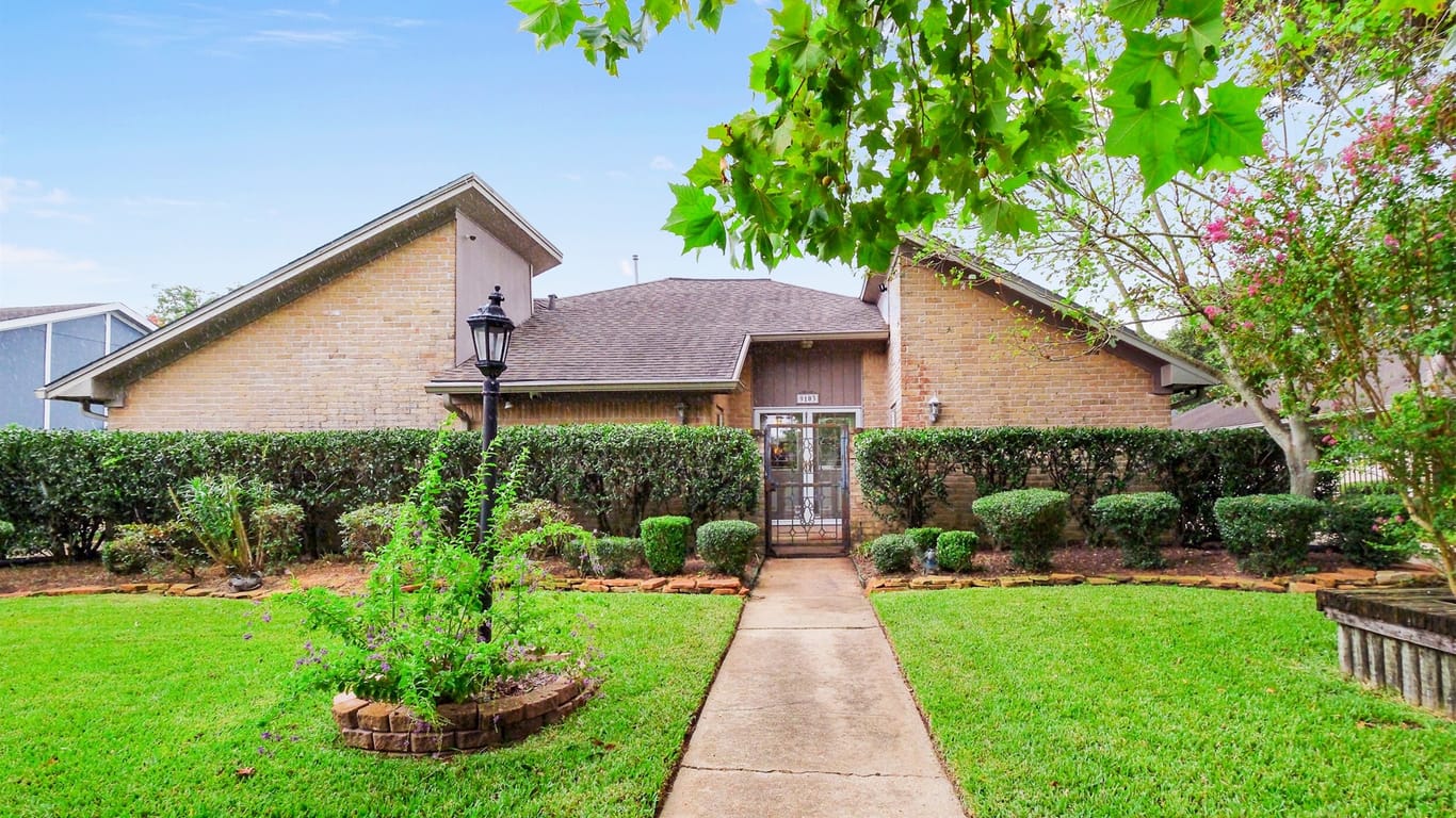 Houston 1-story, 3-bed 9103 Tavistock Drive-idx