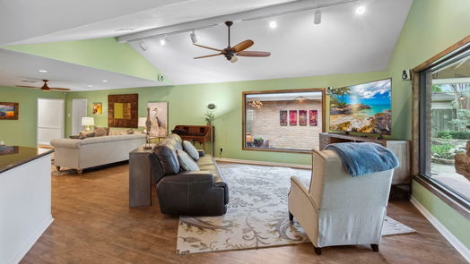 Houston null-story, 4-bed 11902 N Petersham Drive-idx
