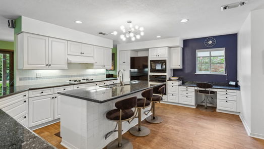 Houston null-story, 4-bed 11902 N Petersham Drive-idx