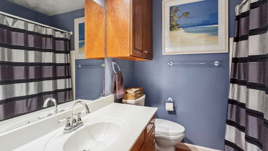 Houston null-story, 4-bed 11902 N Petersham Drive-idx