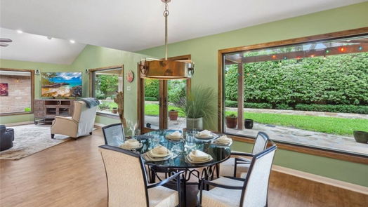 Houston null-story, 4-bed 11902 N Petersham Drive-idx