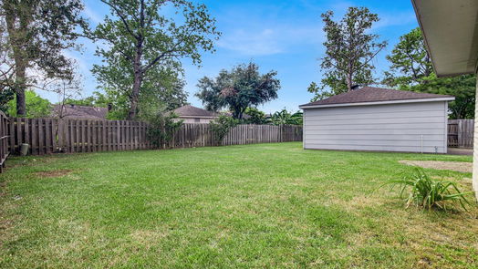 Houston 1-story, 3-bed 9703 S Petersham Drive-idx