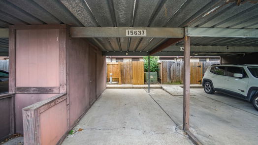 Houston 2-story, 1-bed 15637 Weldon Drive-idx