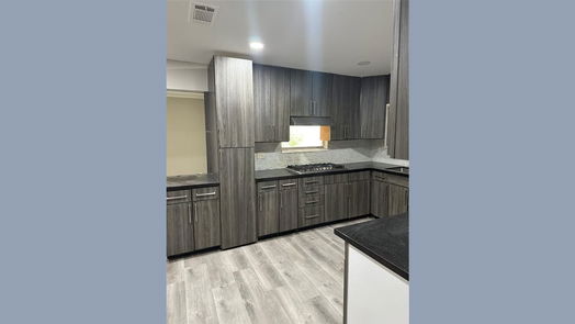 Houston 1-story, 4-bed 5803 Flamingo Drive-idx