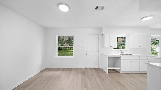 Houston 1-story, 3-bed 5610 Ricky Street-idx