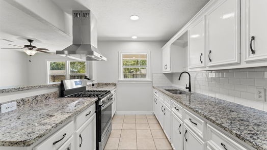Houston 1-story, 4-bed 5715 Southwind Street-idx