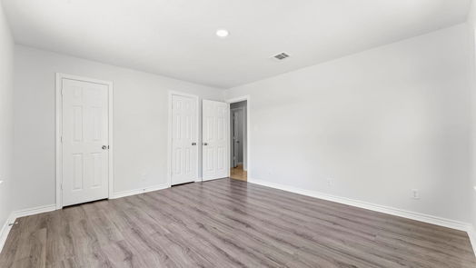 Houston 1-story, 4-bed 5715 Southwind Street-idx