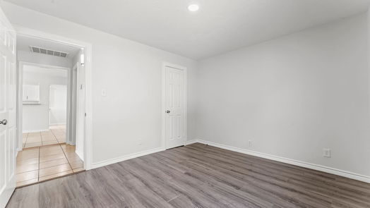 Houston 1-story, 4-bed 5715 Southwind Street-idx