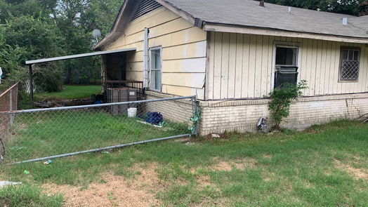 Houston 1-story, 4-bed 6054 Glenhurst Street-idx