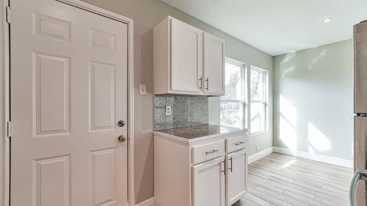 Houston 1-story, 4-bed 5222 Pensdale Street-idx