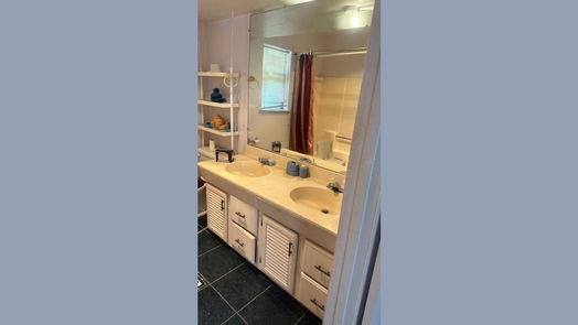 Houston null-story, 3-bed 5942 Ridgeway Drive-idx