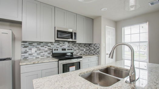 Houston 1-story, 3-bed 5403 Groveton Street-idx