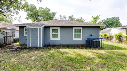 Houston 1-story, 3-bed 7322 Calais Road-idx