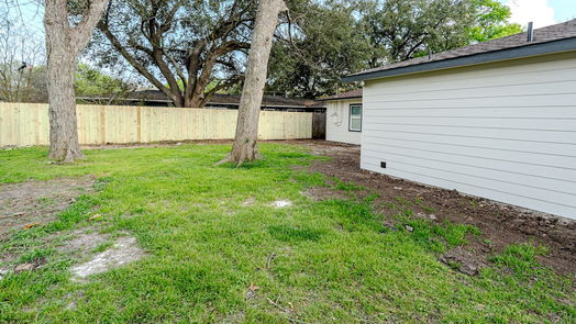 Houston 1-story, 4-bed 5663 Belmark Street-idx