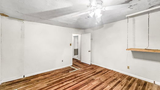 Houston 1-story, 3-bed 4843 Bricker Street-idx