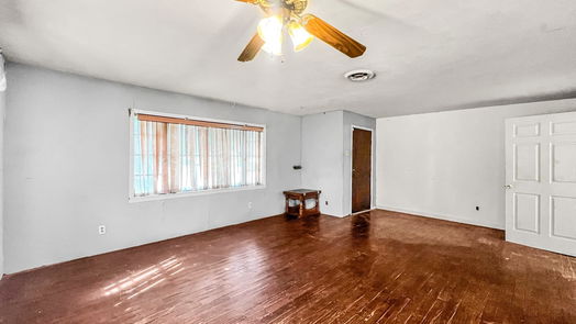 Houston 1-story, 3-bed 4843 Bricker Street-idx