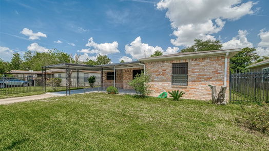 Houston 1-story, 3-bed 8159 Redfern Drive-idx