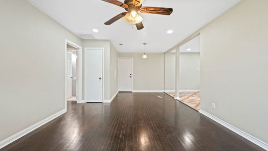 Houston 1-story, 3-bed 5630 Bellfort-idx