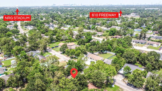 Houston 1-story, 2-bed 5946 Southtown Street-idx