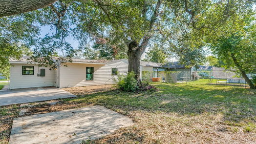 Houston 1-story, 3-bed 5610 Belarbor Street-idx