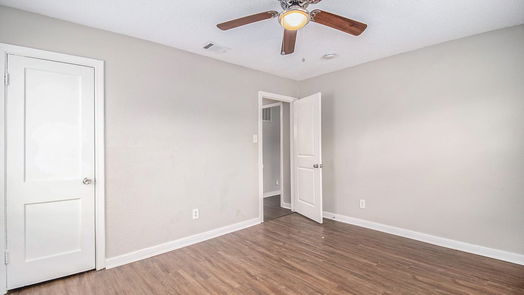 Houston 1-story, 3-bed 5330 Pershing Street-idx